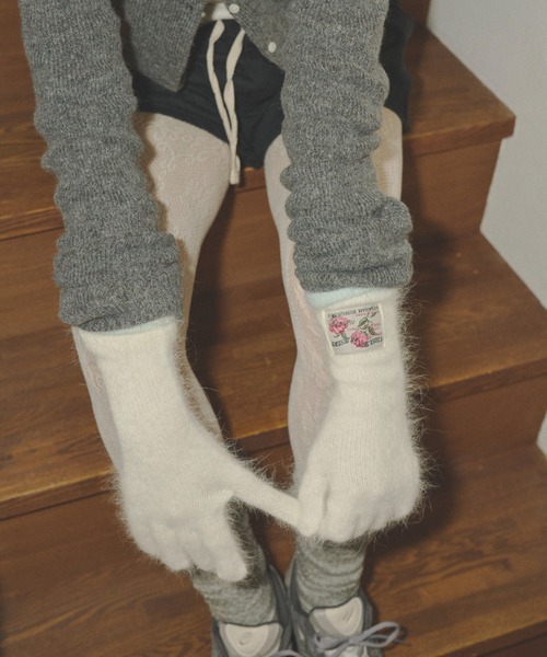 GIUNON（ジウノン）の「mohair touch bicolor gloves / モヘアタッチバイカラー手袋（手袋・レディース・ミント/ブルー/グレー/ホワイト/ブラウン・FREE）」の7枚目の写真