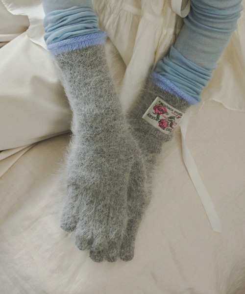 GIUNON（ジウノン）の「mohair touch bicolor gloves / モヘアタッチバイカラー手袋（手袋・レディース・ミント/ブルー/グレー/ホワイト/ブラウン・FREE）」の12枚目の写真
