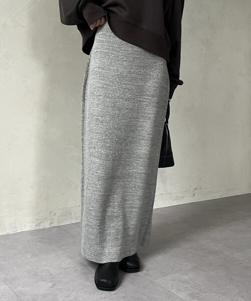 Thevon（ゼボン）の「ラメリブニットナロースカート（スカート・レディース・ブラック/ベージュ/グレー/ブルー・FREE）」の17枚目の写真