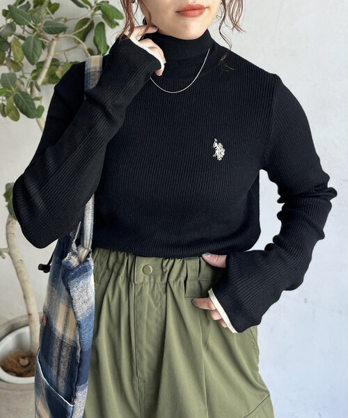 CPCM(シーピーシーエム)の「【U.S. POLO ASSN. 】ウォッシャブルハイネックニット(ニット/セーター・レディース・アイボリー/ブラック/ネイビー/オレンジ/ホワイト・FREE)」の1枚目の写真