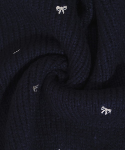 flower（フラワー）の「スウィートエンブロイダリーニット（ニット/セーター・レディース・ネイビー/レッド/アイボリー・FREE）」の18枚目の写真