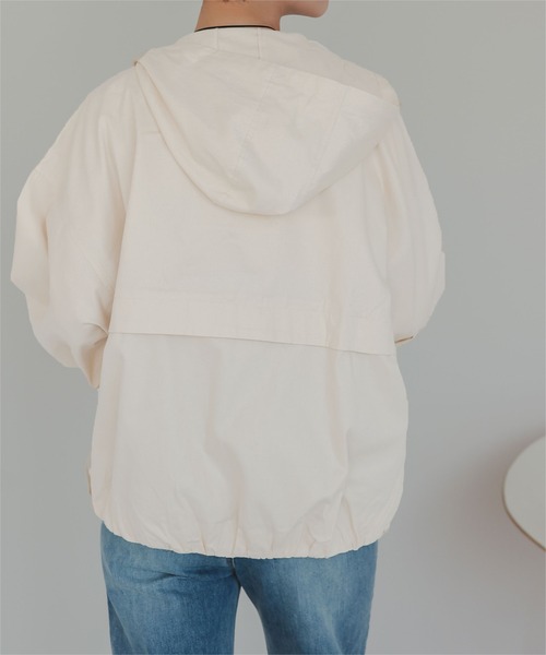 titivate（ティティベイト）の「コットンツイルダブルジップマウンテンパーカー（マウンテンパーカー・レディース・アイボリー/ネイビー/ベージュ・S/M/L）」の4枚目の写真