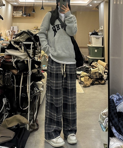 Ressaca（レサーカ）の「ルーズシルエットチェック柄イージーパンツ（その他パンツ・レディース・ブラック/レッド/イエロー・M/L/XL）」の4枚目の写真