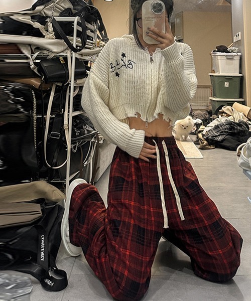 Ressaca（レサーカ）の「ルーズシルエットチェック柄イージーパンツ（その他パンツ・レディース・ブラック/レッド/イエロー・M/L/XL）」の17枚目の写真