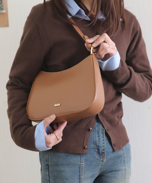 florist（フローリスト）の「【2種類のショルダーストラップ入り】レザータッチシンプルホーボーバッグ/ハンドバッグ（ハンドバッグ・レディース・ブラック/オフホワイト/モカ/キャメル/ワインレッド・FREE）」の20枚目の写真