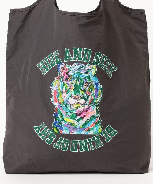 B:MING by BEAMS（ビーミングバイビームス）の「北村直登 プリント BAG（トートバッグ・レディース・サックスブルー/ホワイト系その他5/チャコールグレー・ONE SIZE）」の11枚目の写真