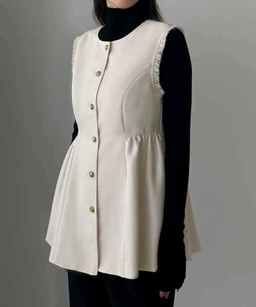 Louere（ルエレ）の「ゴールドボタンペプラムフリンジベスト（ベスト・レディース・ブラウン系その他/アイボリー/ブラック・X-LARGE/LARGE/MEDIUM/SMALL）」の17枚目の写真