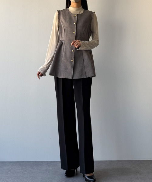 Louere（ルエレ）の「ゴールドボタンペプラムフリンジベスト（ベスト・レディース・ブラウン系その他/アイボリー/ブラック・X-LARGE/LARGE/MEDIUM/SMALL）」の6枚目の写真