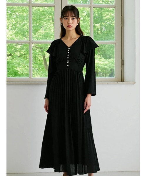 fifth（フィフス）の「フリルデザインパールボタンワンピース（ワンピース・レディース・ピンク/ブラック/チャコールグレー・M）」の2枚目の写真
