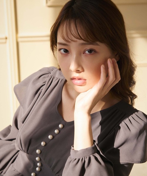 fifth（フィフス）の「フリルデザインパールボタンワンピース（ワンピース・レディース・ピンク/ブラック/チャコールグレー・M）」の7枚目の写真