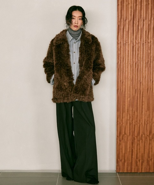 HAU コート　shaggy HAU 藁谷真生の「今着たい服、こんな服。」 第113回：真冬の