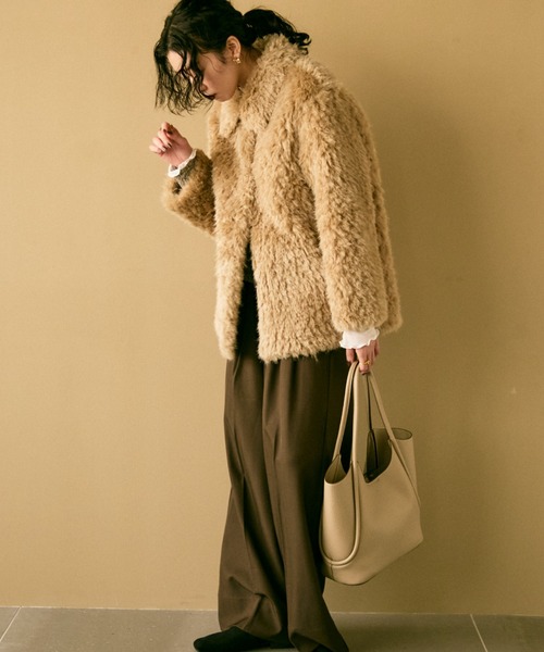 eggka ファー　コート レディース アウター - ブレザー、ツイード、クロップド