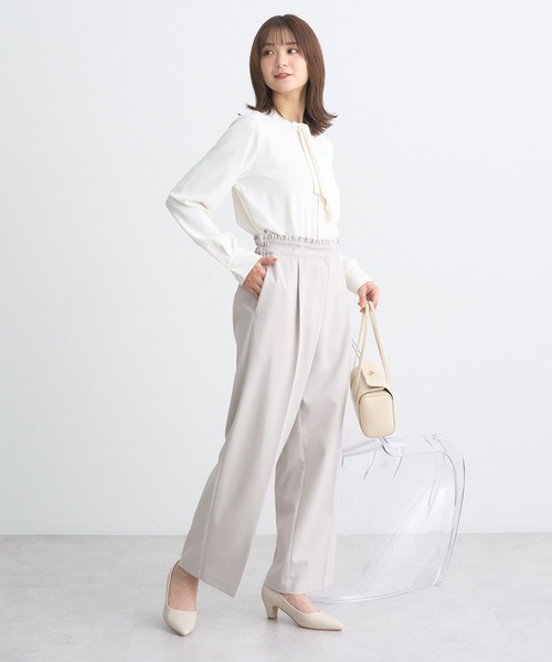 earth music&ecology(アースミュージックアンドエコロジー)の「2WAYボウタイブラウス(シャツ/ブラウス・レディース・オフホワイト/サックスブルー/ピンクベージュ/ドット・FREE)」の7枚目の写真