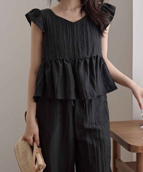 CHAN ME（チャンミ）の「ハートネックセットアップ（セットアップ・レディース・ブラック/ベージュ/ネイビー・MEDIUM/LARGE）」の20枚目の写真