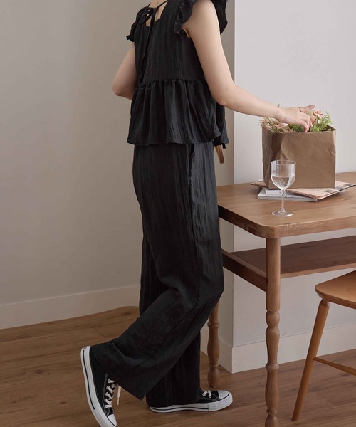 CHAN ME（チャンミ）の「ハートネックセットアップ（セットアップ・レディース・ブラック/ベージュ/ネイビー・MEDIUM/LARGE）」の21枚目の写真