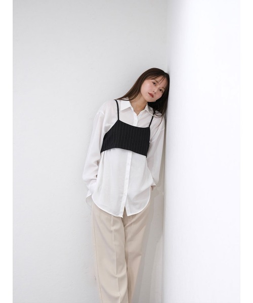 Reurie'（レウリィ）の「ダブルタックワイドストレートスラックス／double tuck wide straight slacks ロング丈 ベーシック きれいめ 大人カジュアル シンプル モード オフィスカジュアル（スラックス・レディース・アイボリー/ブラウン・S/M）」の4枚目の写真