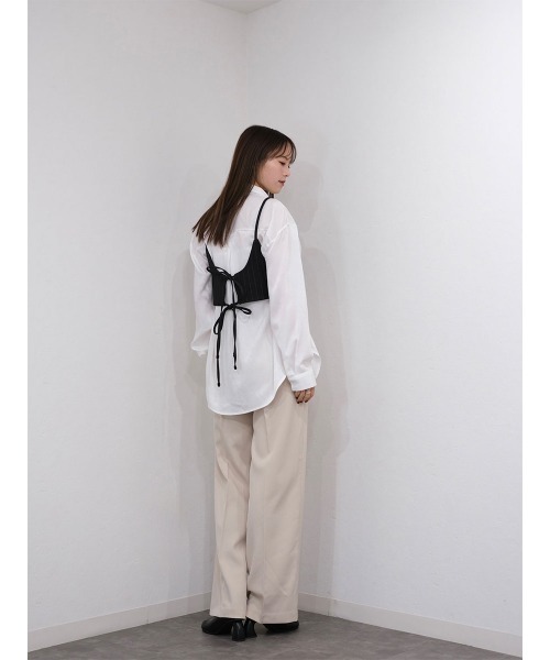 Reurie'（レウリィ）の「ダブルタックワイドストレートスラックス／double tuck wide straight slacks ロング丈 ベーシック きれいめ 大人カジュアル シンプル モード オフィスカジュアル（スラックス・レディース・アイボリー/ブラウン・S/M）」の15枚目の写真