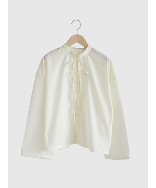 FIKA.(フィーカ)の「Ribbon skipper blouse(シャツ/ブラウス・レディース・ホワイト/ライトブルー・MEDIUM)」の7枚目の写真