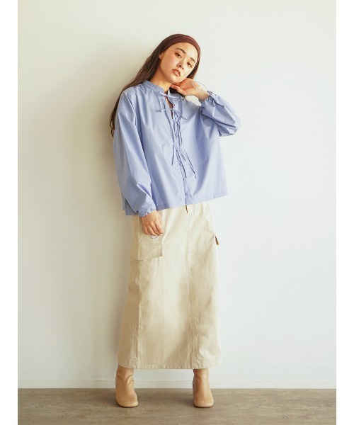 FIKA.(フィーカ)の「Ribbon skipper blouse(シャツ/ブラウス・レディース・ホワイト/ライトブルー・MEDIUM)」の11枚目の写真