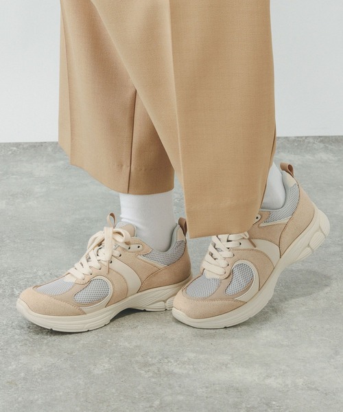 GLOBAL WORK(グローバルワーク)の「エアかる配色スニーカー/290673(スニーカー・レディース・アイボリー/ベージュ/ブラック・MEDIUM/LARGE)」の4枚目の写真