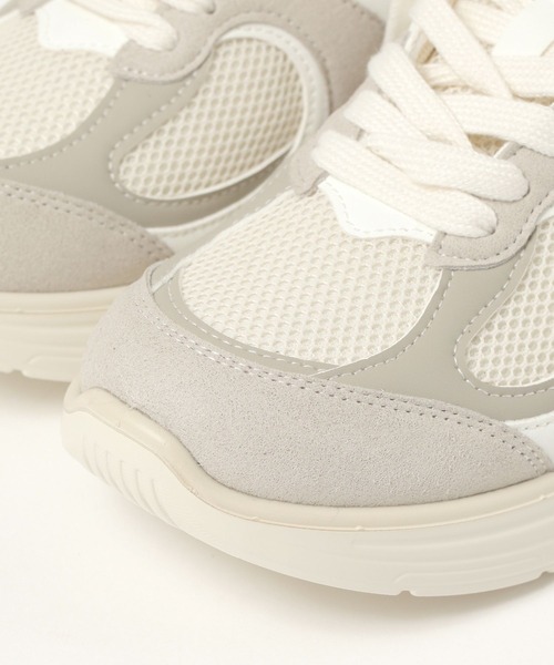 GLOBAL WORK(グローバルワーク)の「エアかる配色スニーカー/290673(スニーカー・レディース・アイボリー/ベージュ/ブラック・MEDIUM/LARGE)」の15枚目の写真