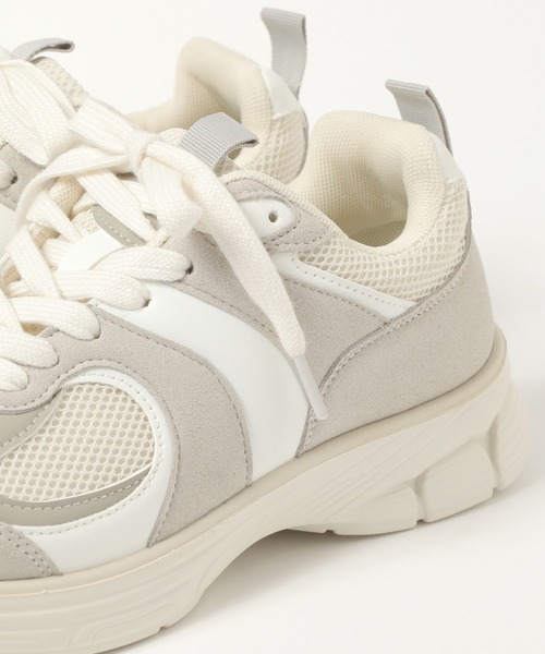 GLOBAL WORK(グローバルワーク)の「エアかる配色スニーカー/290673(スニーカー・レディース・アイボリー/ベージュ/ブラック・MEDIUM/LARGE)」の16枚目の写真