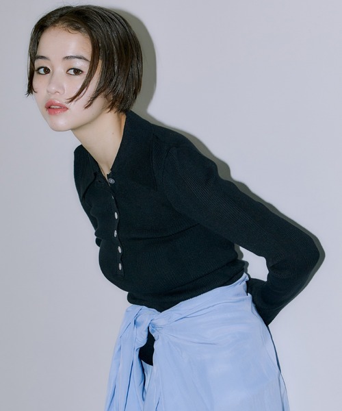 LIENCOEUR(リアンクール)の「ビッグカラーハーフボタンリブニット(ニット/セーター・レディース・ブラック/ブラウン/ミント・FREE)」の16枚目の写真