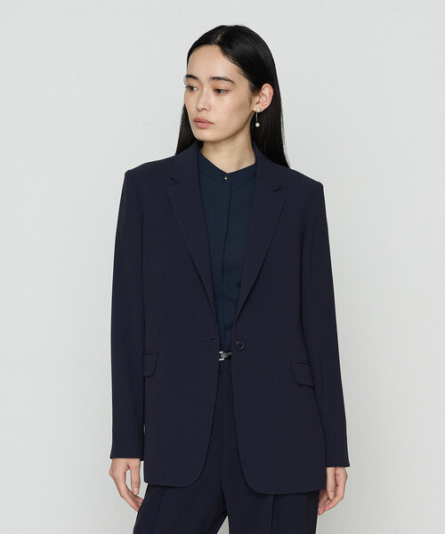 COMME CA(コムサ)の「【セットアップ対応】アチェローザダブルクロス テーラードジャケット(スーツジャケット・レディース・グリーン系その他/ネイビー・11号/9号)」の2枚目の写真