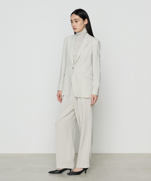 COMME CA(コムサ)の「【セットアップ対応】アチェローザダブルクロス テーラードジャケット(スーツジャケット・レディース・グリーン系その他/ネイビー・11号/9号)」の4枚目の写真