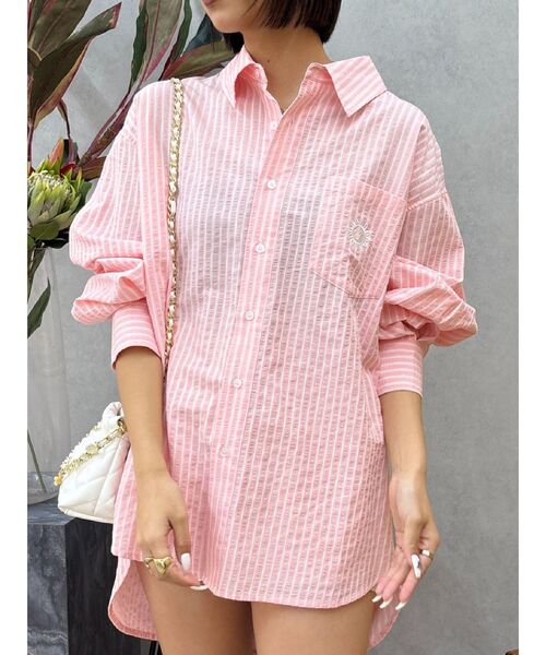 EVRIS（エヴリス）の「SUNNYモチーフストライプオーバーサイズシャツ（シャツ/ブラウス・レディース・ブルー/ホワイト/ピンク/グリーン・FREE）」の7枚目の写真