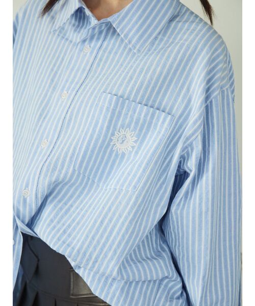 EVRIS（エヴリス）の「SUNNYモチーフストライプオーバーサイズシャツ（シャツ/ブラウス・レディース・ブルー/ホワイト/ピンク/グリーン・FREE）」の20枚目の写真