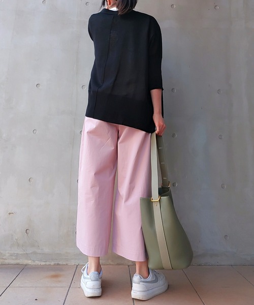 Q（キュー）の「ワイドストレートパンツ（スラックス・レディース・ネイビー/ベビーピンク/ライトオリーブ・MEDIUM）」の14枚目の写真