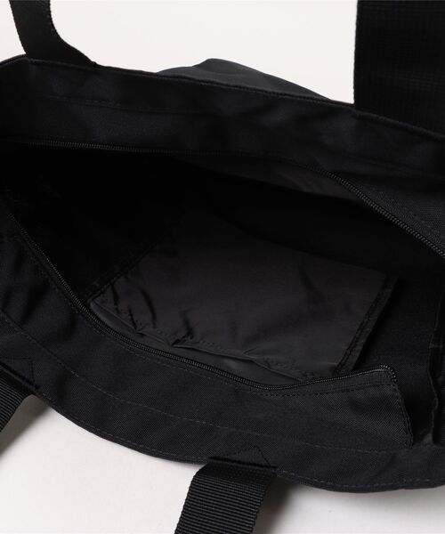 Champion(チャンピオン)の「トートバッグ メンズ レディース チャンピオン champion デモイン No.68603(トートバッグ・メンズ・ブラック/ネイビー・FREE)」の19枚目の写真