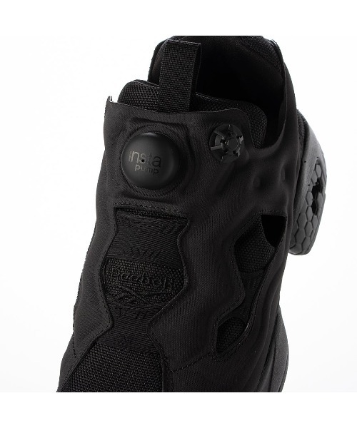 Reebok(リーボック)の「インスタ ポンプフューリー 94 / INSTAPUMP FURY 94(スニーカー・メンズ・ホワイト/ブラック/アイボリー/ブラック×ホワイト/ネイビー・23.5cm/30.0cm/24.0cm/26.0cm/29.0cm/24.5cm/25.5cm/23.0cm/28.0cm/26.5cm/25.0cm/27.0cm/27.5cm/28.5cm/31cm)」の22枚目の写真