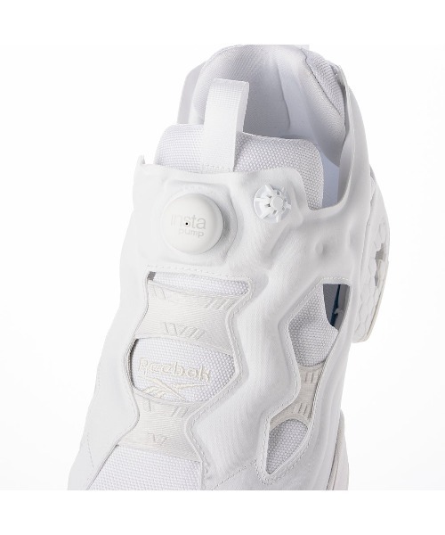 Reebok(リーボック)の「インスタ ポンプフューリー 94 / INSTAPUMP FURY 94(スニーカー・メンズ・ホワイト/ブラック/アイボリー/ブラック×ホワイト/ネイビー・23.5cm/30.0cm/24.0cm/26.0cm/29.0cm/24.5cm/25.5cm/23.0cm/28.0cm/26.5cm/25.0cm/27.0cm/27.5cm/28.5cm/31cm)」の17枚目の写真