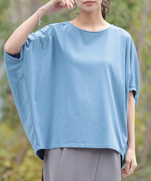 n'OrLABEL（ノアールレーベル）の「【吸湿冷感】ひんやりドルマン5分袖カットソー（Tシャツ/カットソー・レディース・チャコール/ブルー/オフホワイト/ブラック/コーラル・FREE）」の9枚目の写真