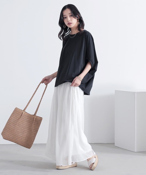 n'OrLABEL（ノアールレーベル）の「【吸湿冷感】ひんやりドルマン5分袖カットソー（Tシャツ/カットソー・レディース・チャコール/ブルー/オフホワイト/ブラック/コーラル・FREE）」の16枚目の写真