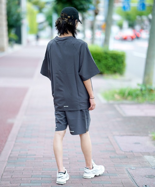 THE MILES(ザ マイルズ)の「GYMTEC 4WAYストレッチワークアウト メッシュ切替ハーフパンツ(その他パンツ・メンズ・ネイビー/ライトグレー/ブラック/ダークグレー・MEDIUM/LARGE/X-LARGE)」の20枚目の写真