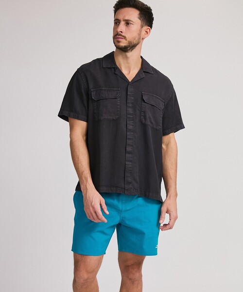 Saturdays NYC（サタデーズ ニューヨークシティ ）の「Gibson Pigment Dyed SS Shirt（シャツ/ブラウス・メンズ・ブラック/グリーン/オフホワイト・XL/M/L/S）」の2枚目の写真