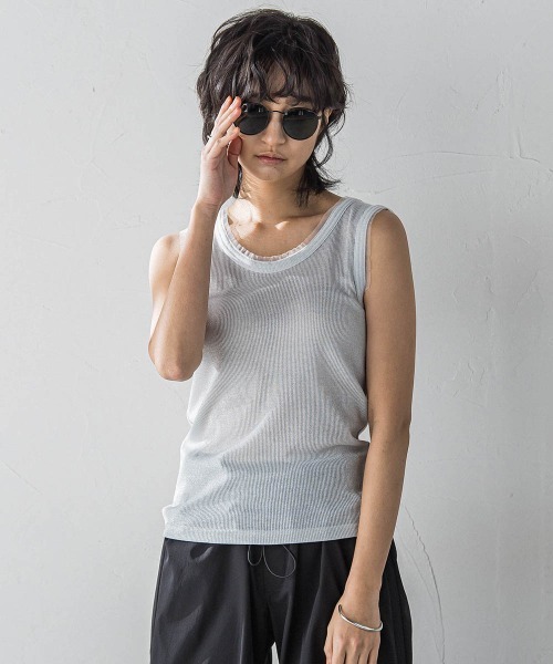 MAYSON GREY(メイソングレイ)の「チュール使いラメリブタンクトップ≪手洗い可能≫(Tシャツ/カットソー・レディース・ホワイト/ブラック/グリーン/ブラウン/パープル・M)」の22枚目の写真