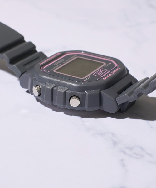 ADPOSION(アドポーション)の「【CASIO】デジタルウォッチ スタンダードシリーズ / LA-20WH-8A(デジタル腕時計・レディース・グレー・FREE)」の5枚目の写真