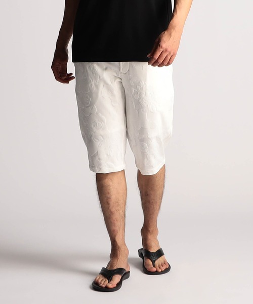NICOLE CLUB FOR MEN(ニコルクラブフォーメン)の「アラカルトリンクスジャカードハーフパンツ(その他パンツ・メンズ・ブラック系1/ホワイト系1/ホワイト系2/ブラック系2・MEDIUM/LARGE/X-LARGE/SMALL)」の1枚目の写真