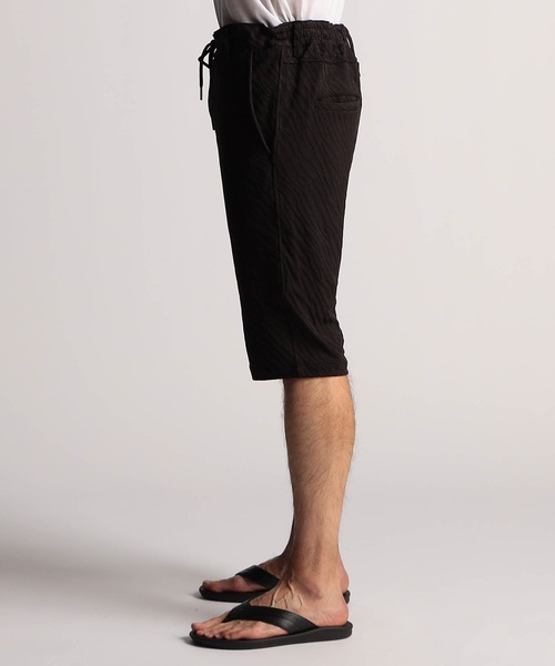 NICOLE CLUB FOR MEN(ニコルクラブフォーメン)の「アラカルトリンクスジャカードハーフパンツ(その他パンツ・メンズ・ブラック系1/ホワイト系1/ホワイト系2/ブラック系2・MEDIUM/LARGE/X-LARGE/SMALL)」の10枚目の写真