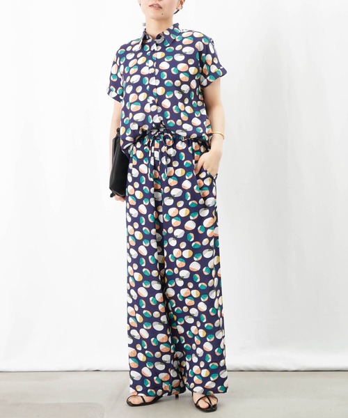 LUCA/LADY LUCK LUCA（ルカ/レディラックルカ）の「LC/LLL プリントワイドパンツ/柄プリントパンツ（その他パンツ・レディース・ネイビー/ブラック・FREE）」の15枚目の写真