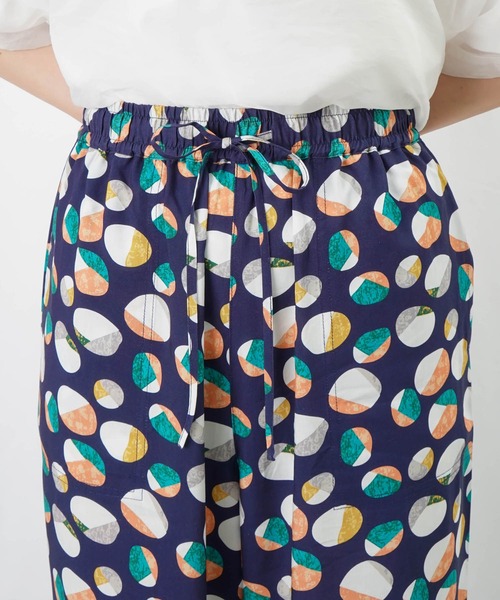 LUCA/LADY LUCK LUCA（ルカ/レディラックルカ）の「LC/LLL プリントワイドパンツ/柄プリントパンツ（その他パンツ・レディース・ネイビー/ブラック・FREE）」の10枚目の写真