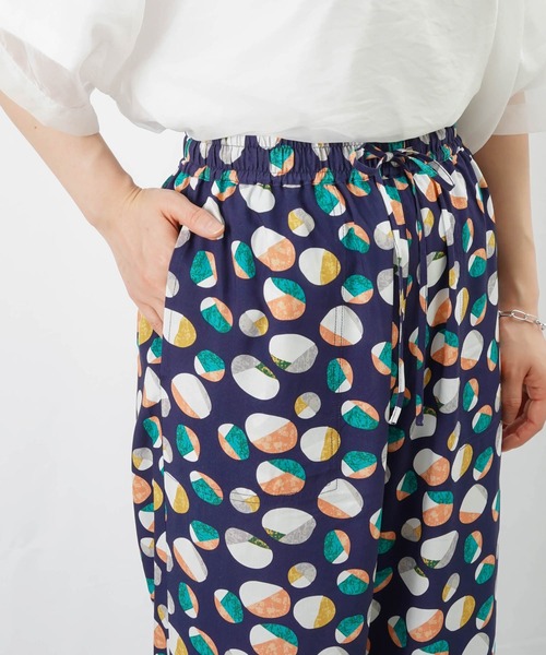 LUCA/LADY LUCK LUCA（ルカ/レディラックルカ）の「LC/LLL プリントワイドパンツ/柄プリントパンツ（その他パンツ・レディース・ネイビー/ブラック・FREE）」の9枚目の写真