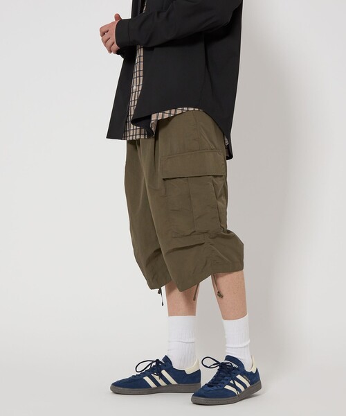 CITEN（シテン）の「＜CITEN＞リップクロップドイージーパンツ（カーゴパンツ・メンズ・ブラック/オリーブ・M/L）」の8枚目の写真