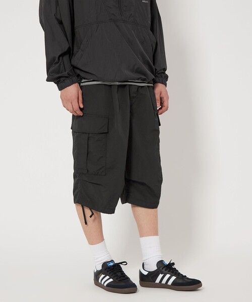 CITEN（シテン）の「＜CITEN＞リップクロップドイージーパンツ（カーゴパンツ・メンズ・ブラック/オリーブ・M/L）」の3枚目の写真