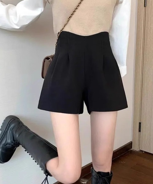 DiamondHearts(ダイヤモンドハーツ)の「Aラインハイウエストショートパンツ(その他パンツ・レディース・ブラック・SMALL/MEDIUM/LARGE)」の9枚目の写真