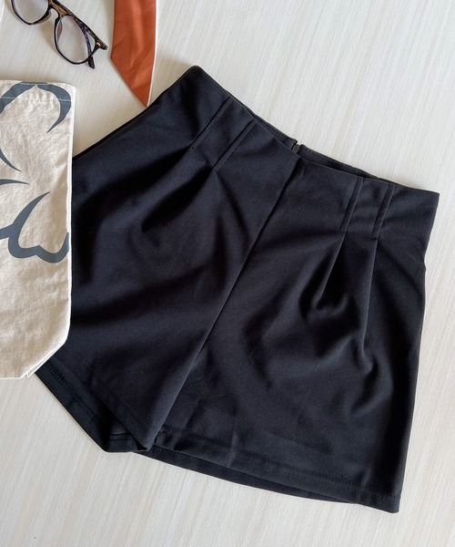 DiamondHearts(ダイヤモンドハーツ)の「Aラインハイウエストショートパンツ(その他パンツ・レディース・ブラック・SMALL/MEDIUM/LARGE)」の8枚目の写真
